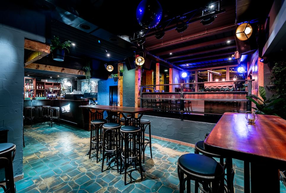 Craftwerk Innenraum Nacht