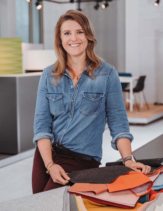 Mitarbeiterin hund luzern