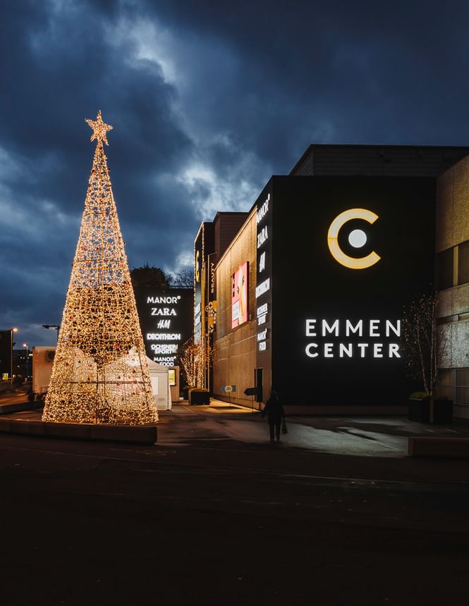 Nachtaufnahme emmen center