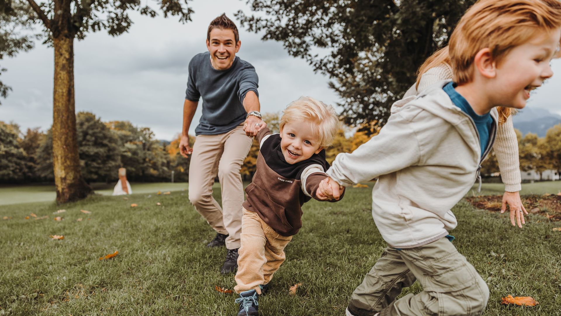 Natuerliches familienshooting
