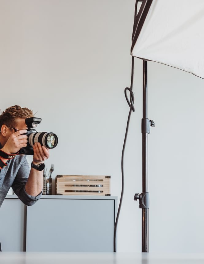 Samuel making off